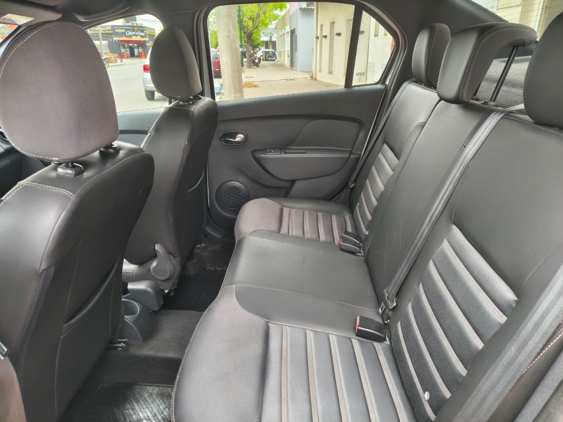 Renault Logan Intens, foto 8
