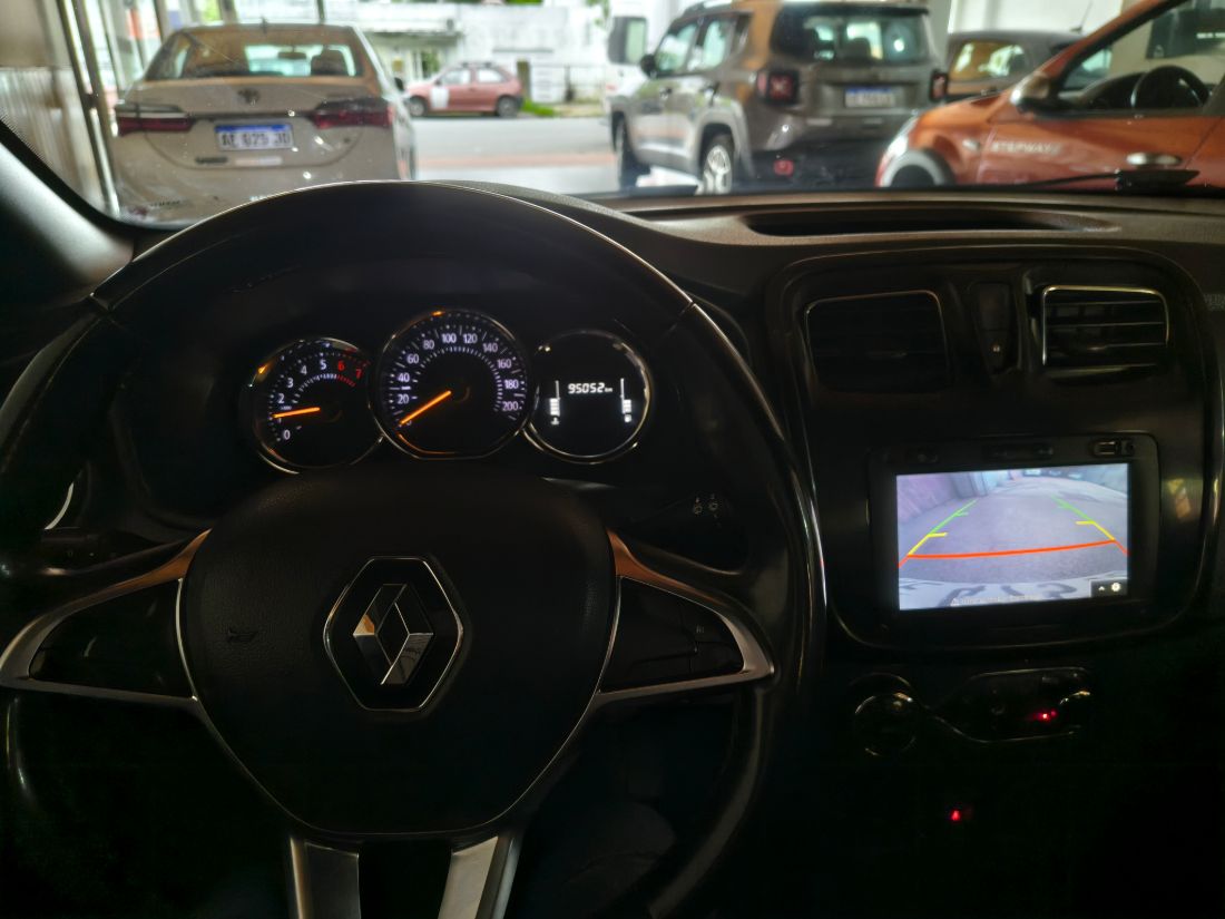 Renault Logan Intens, foto 10