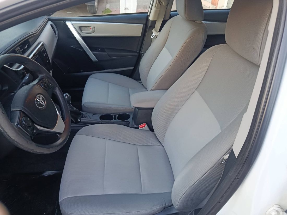 Toyota Corolla XEI, foto 7