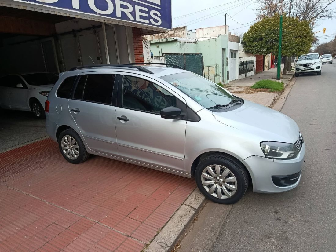 Volkswagen Suran Comfortline, foto 2